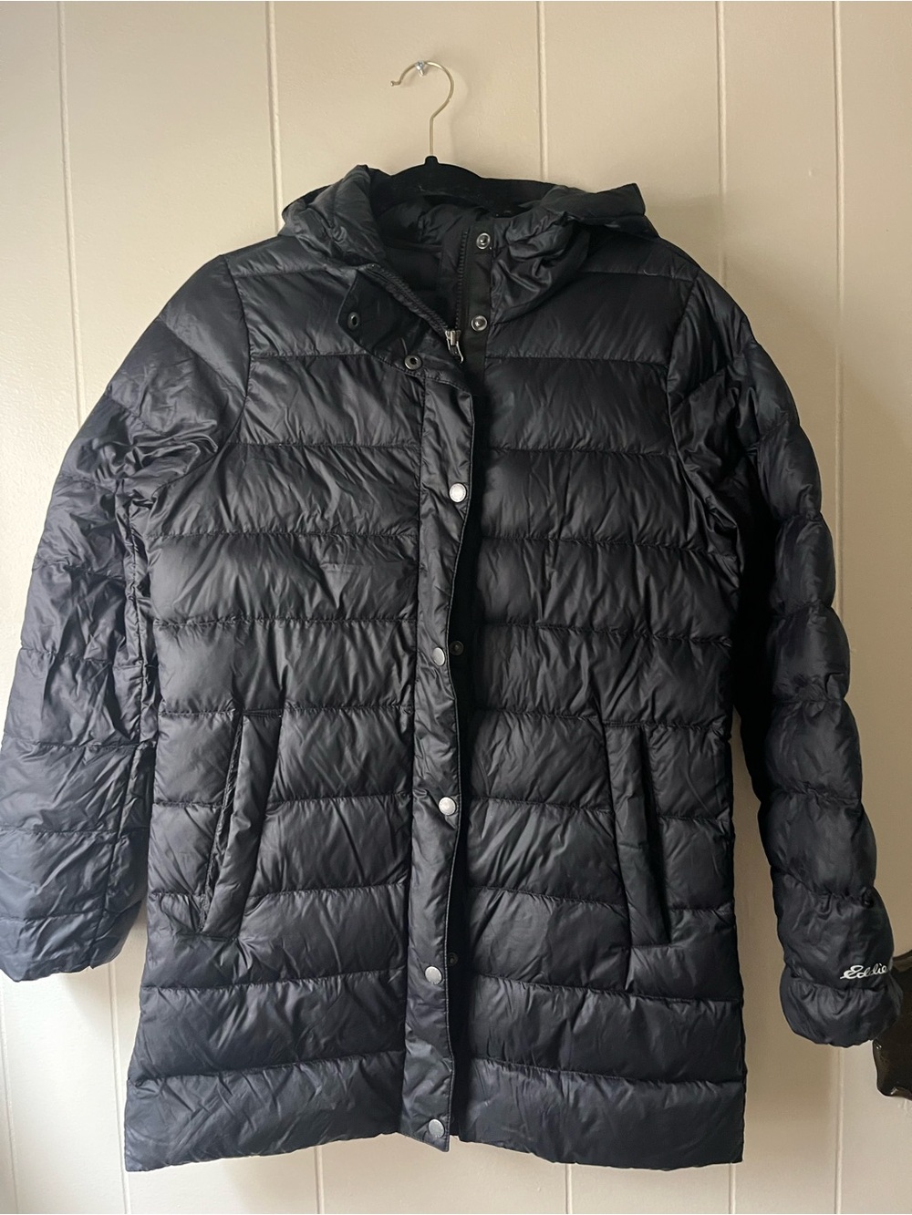 Eddie Bauer Black Down Jacket with Hood Women’s Small